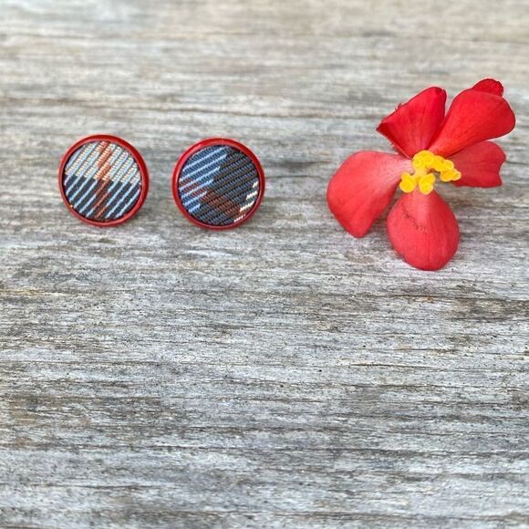 Upcycled Burberry Plaid Circle Stud Post Earrings.  - Picture 1 of 4